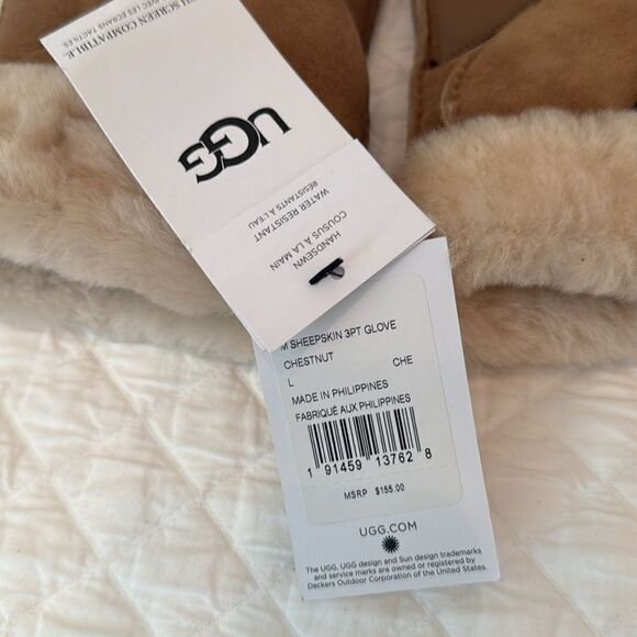 NWT UGG Women's Classic Suede Shearling
Lined Perforated Gloves - Picture 4 of 4